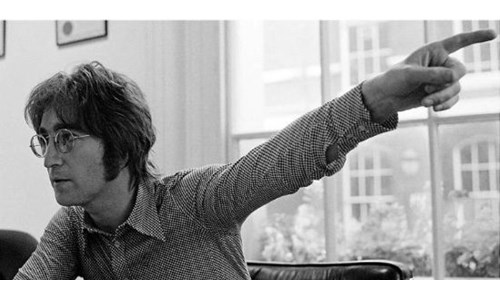 İNGİLTERE, JOHN LENNON PARASI BASTI